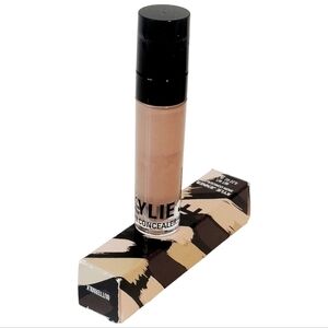 Kylie Jenner Skin Concealer BUTTERMILK 6.3g‎